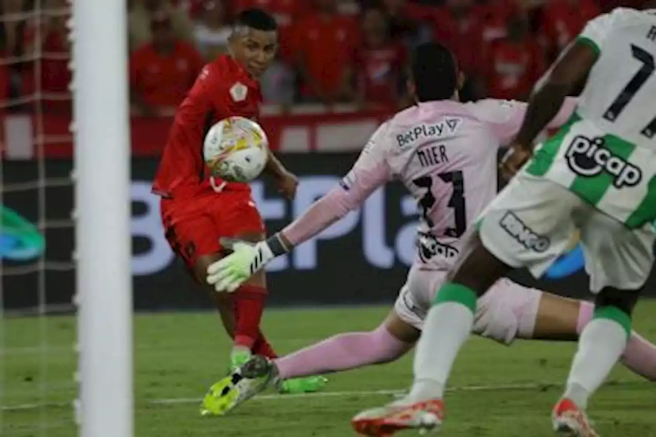 Vea goles de América 4-1 Nacional: Barrios, Ibarbo y Cardona de fiesta