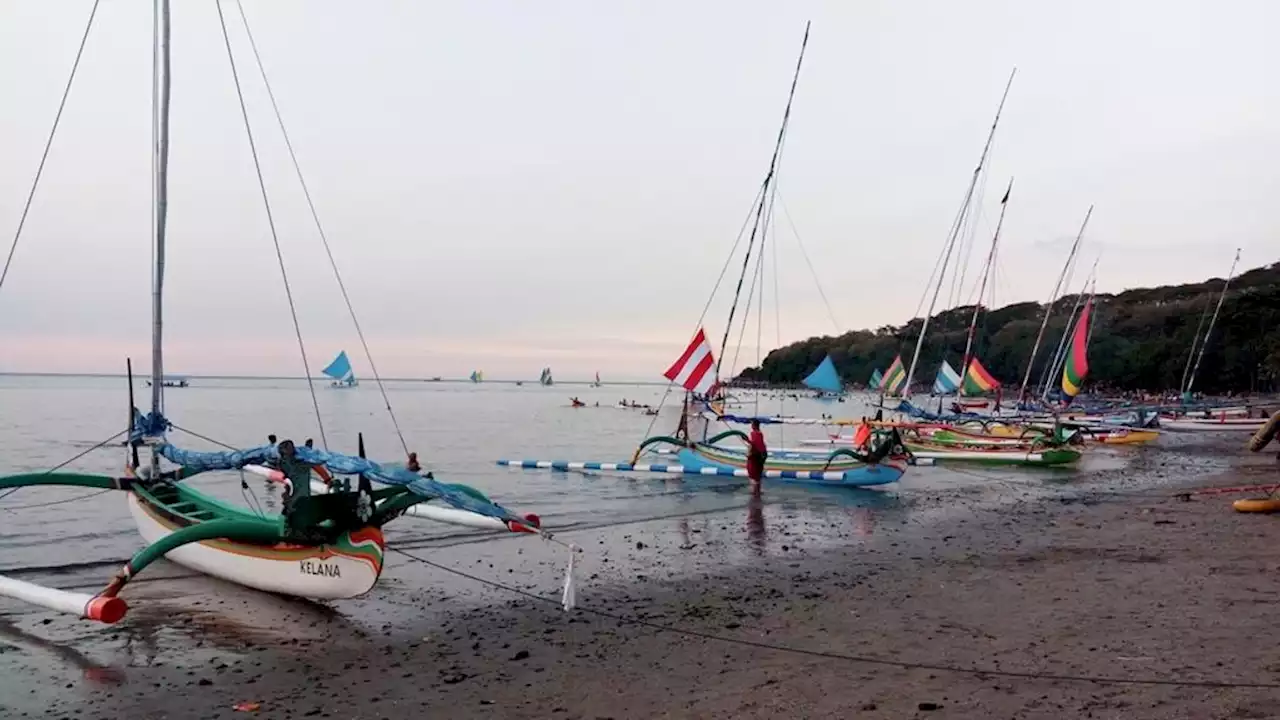 Penyedotan Pasir Laut Berlangsung