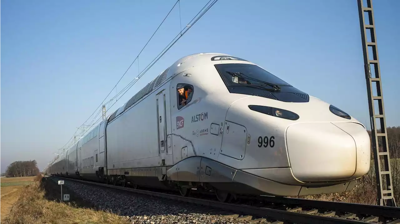 Le TGV nouvelle génération aperçu dans les Hauts-de-France, une première