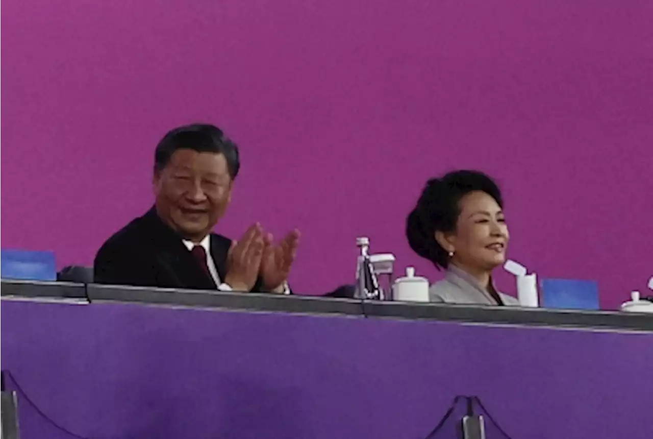 Crowd roars welcome for Xi at Hangzhou Asian Games opening ceremony