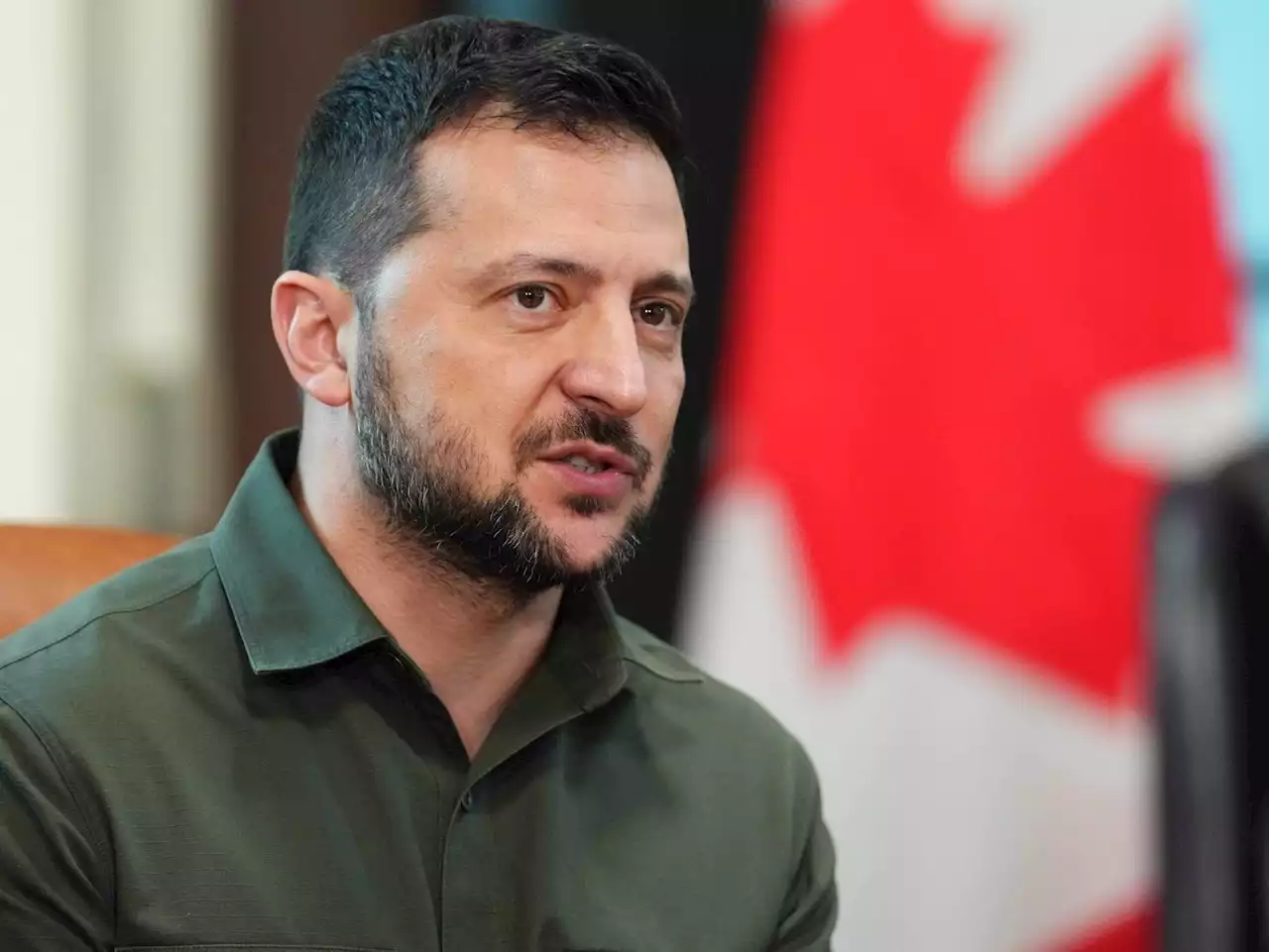 CAUGHT ON CAMERA: Zelenskyy thanks Canadians for supporting Ukraine