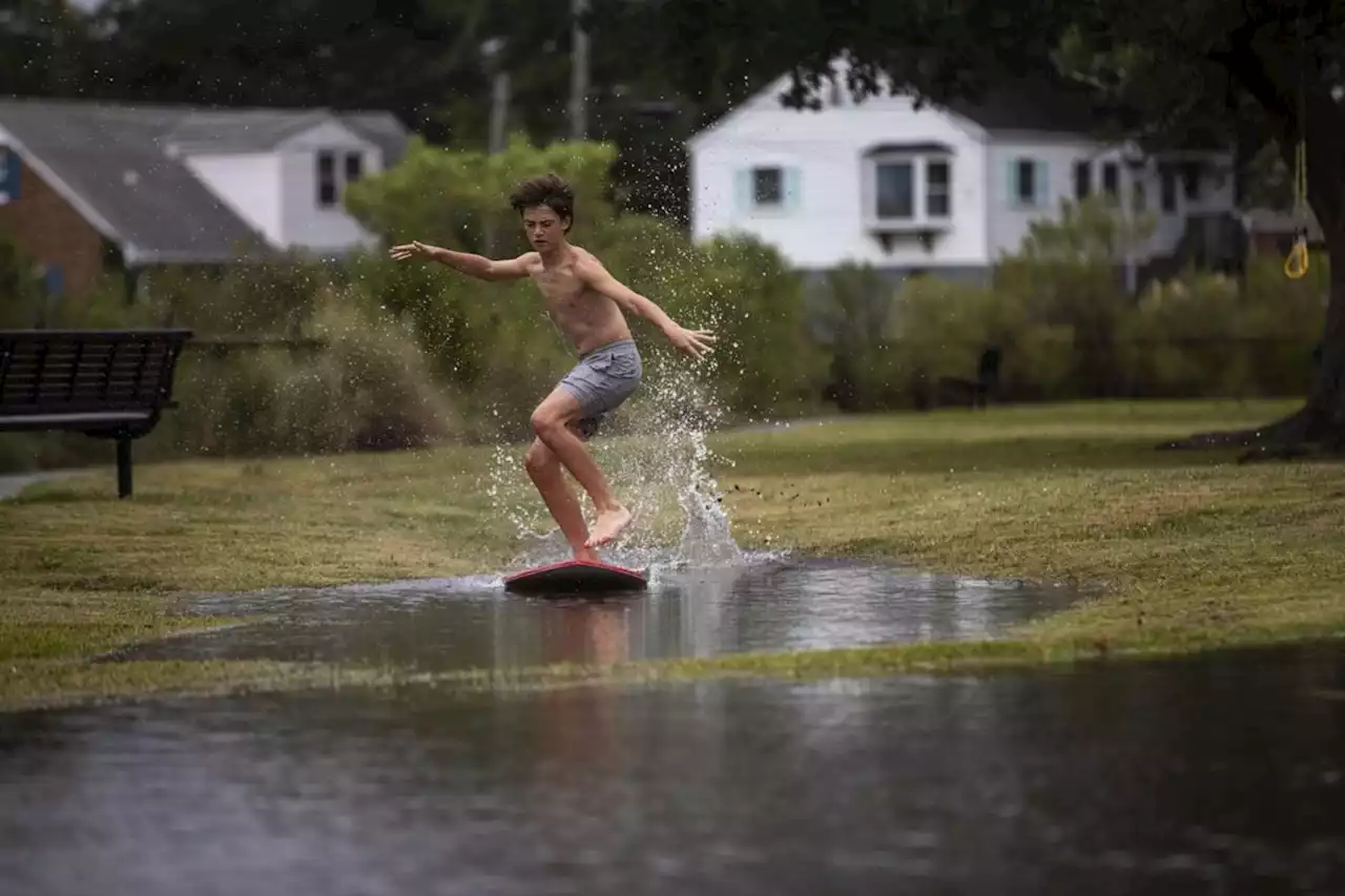 Tropical Storm Ophelia moving inland over North Carolina as coastal areas lashed with wind and rain