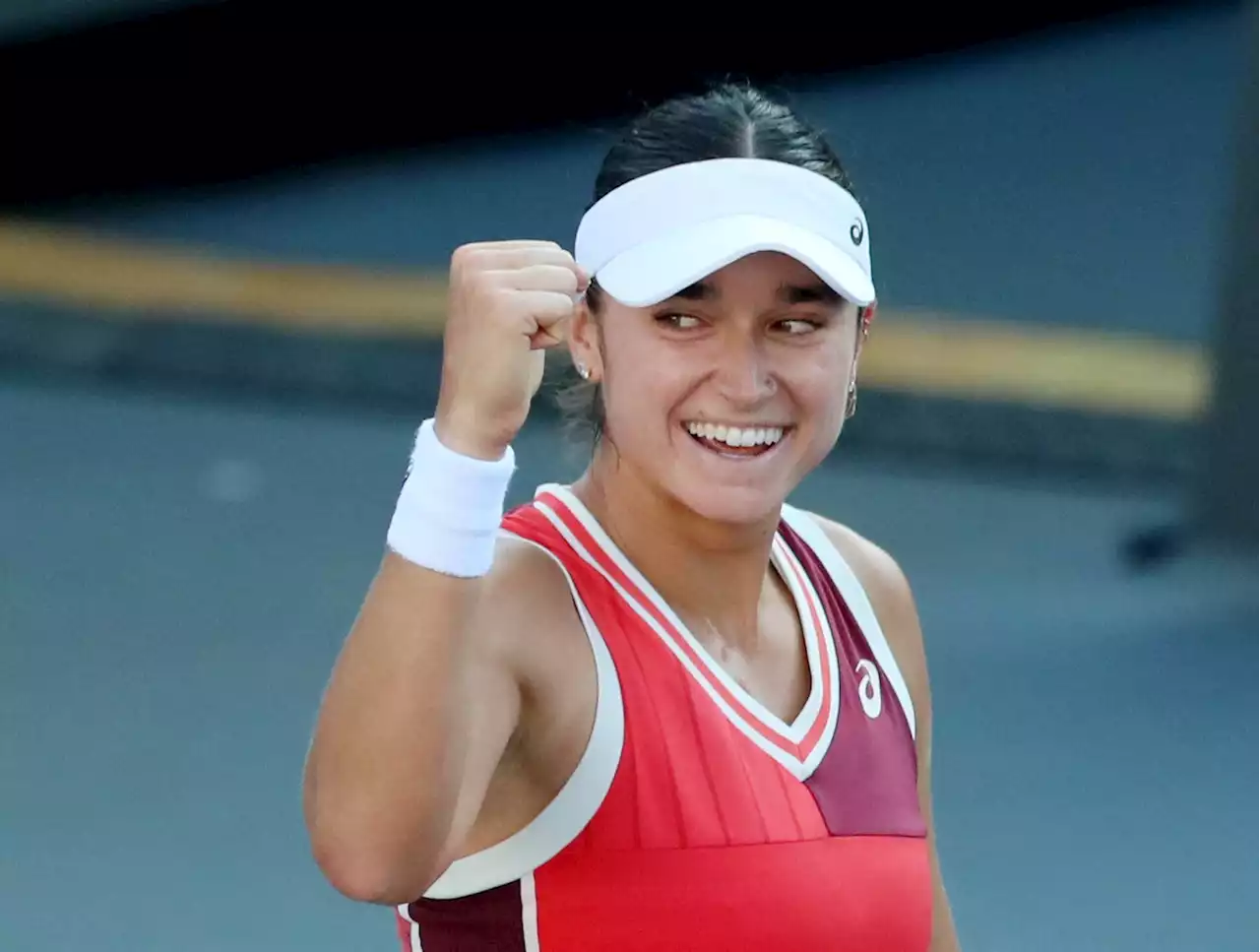 Tennis-Dolehide stuns Kenin, books Guadalajara title clash with Sakkari