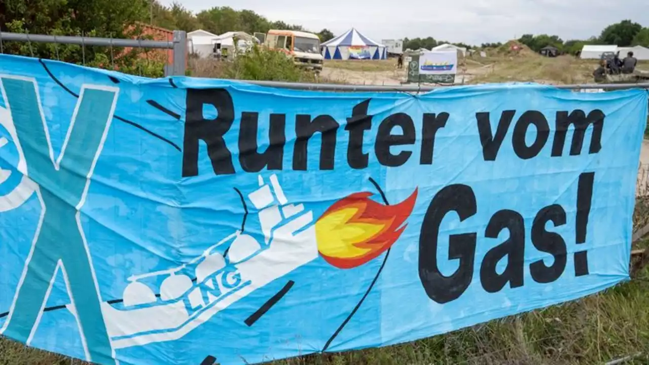 Hunderte bei Demonstration gegen LNG-Terminal auf Rügen