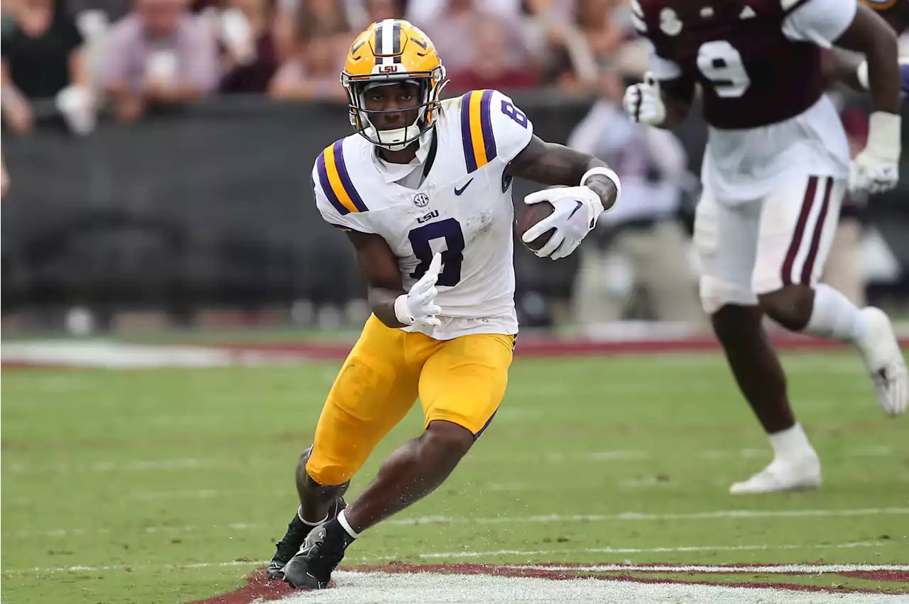 Arkansas at LSU odds, expert picks: Neighboring SEC West teams meet for The Boot