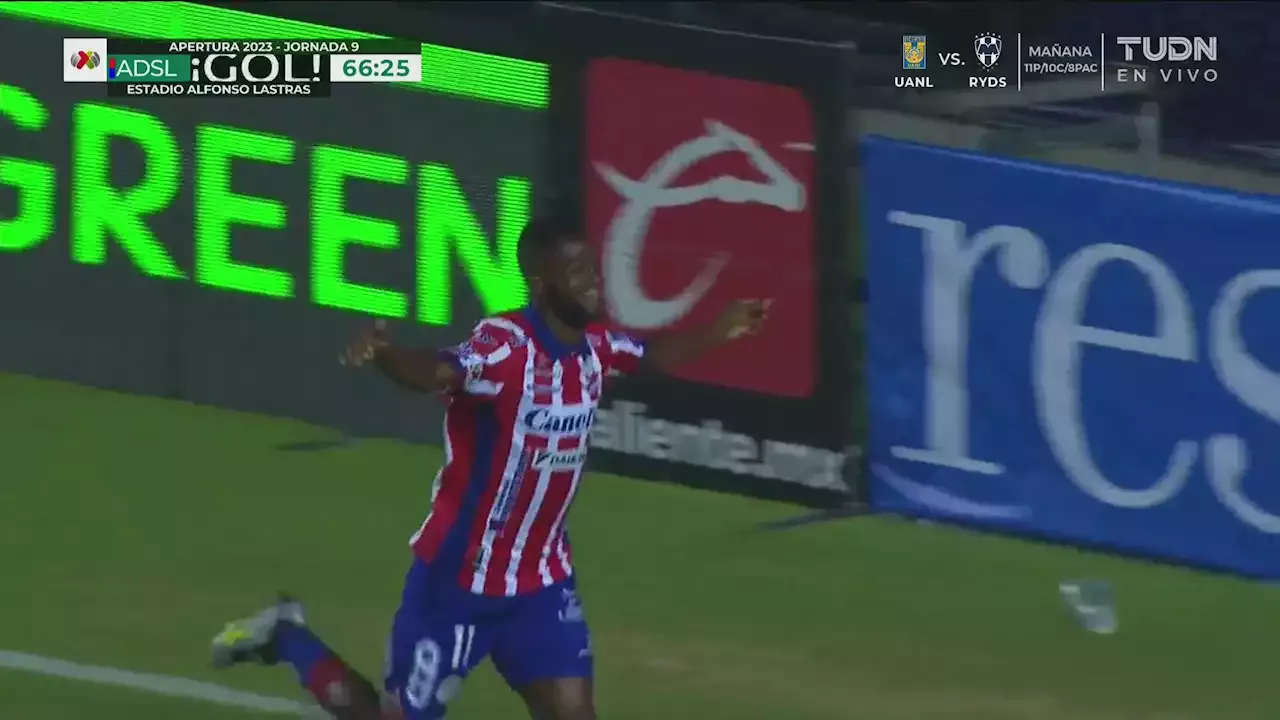 Golazo De Vitinho Para El 3-0 De San Luis Con Centro De Damm A Lo Messi ...