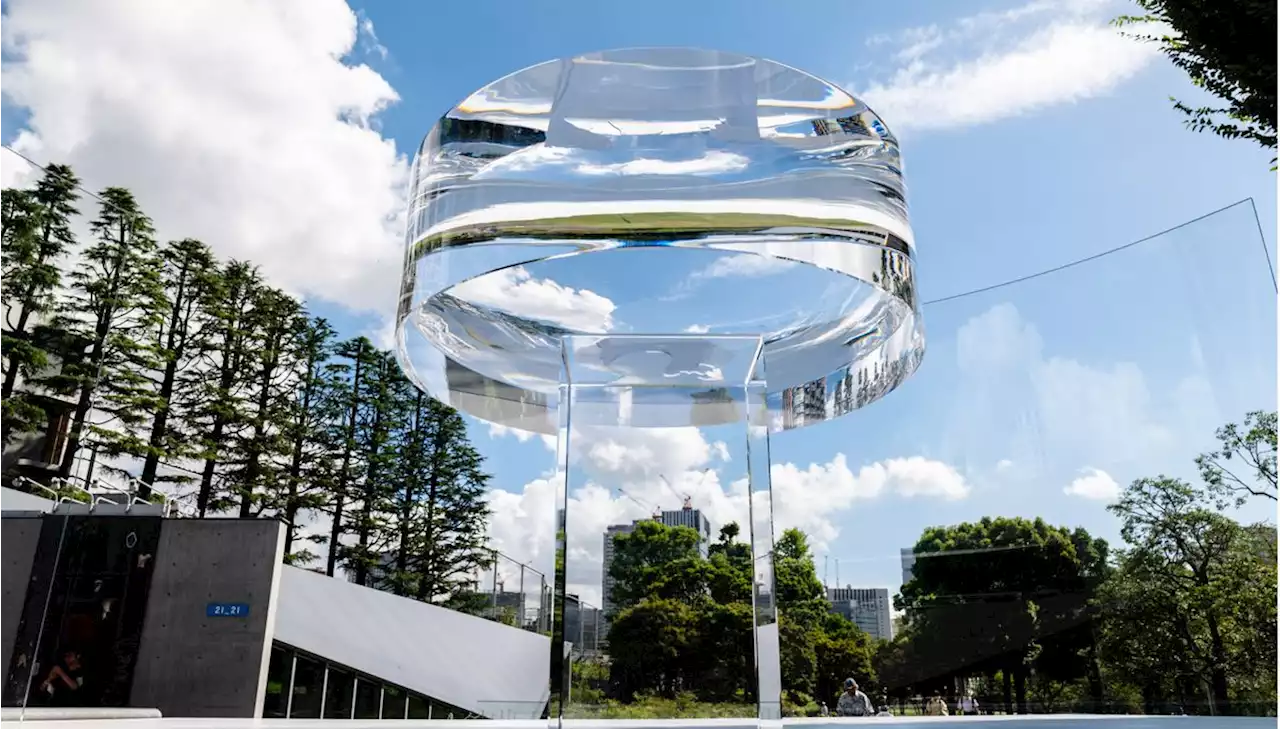 Tokujin Yoshioka’s flaming glass cauldron sets Tokyo alight