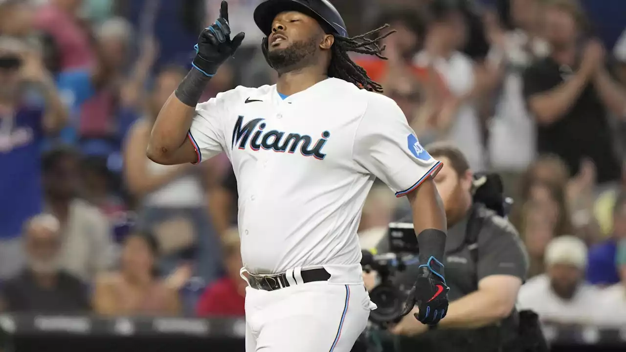 Berti homers twice in 6-1 win as Marlins prevent Brewers from clinching NL Central