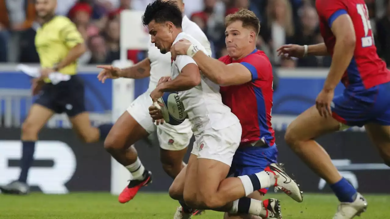 England's triple playmakers run Chile ragged at the Rugby World Cup