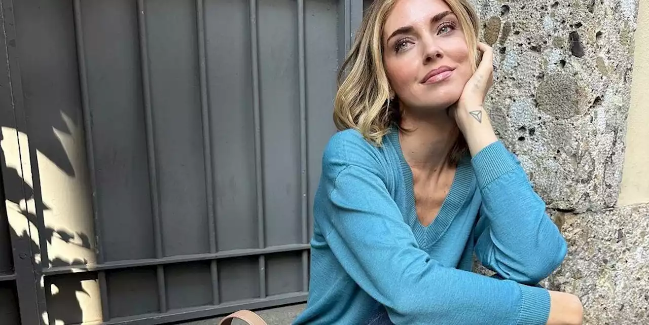 Gli stivaletti in camoscio di Chiara Ferragni sono il passe-partout dell'autunno