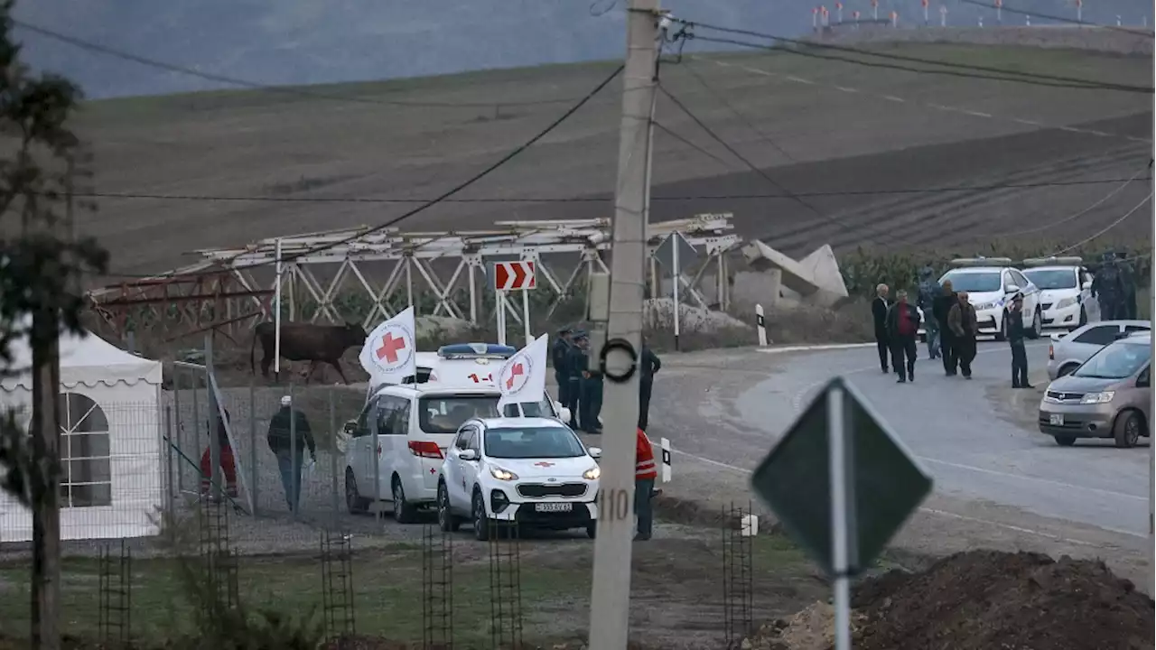 First refugees from Nagorno-Karabakh arrive in Armenia following Azerbaijan's military offensive