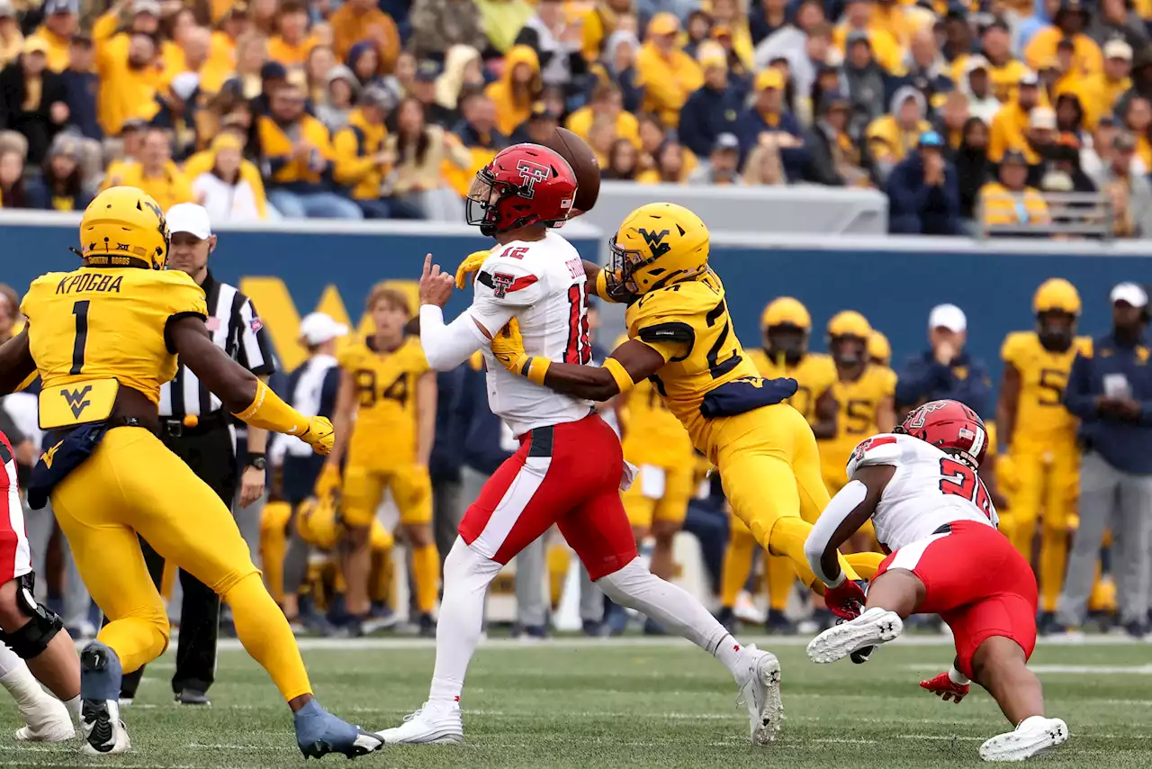 Texas Tech can’t complete rally vs. West Virginia as QB Tyler Shough suffers leg injury