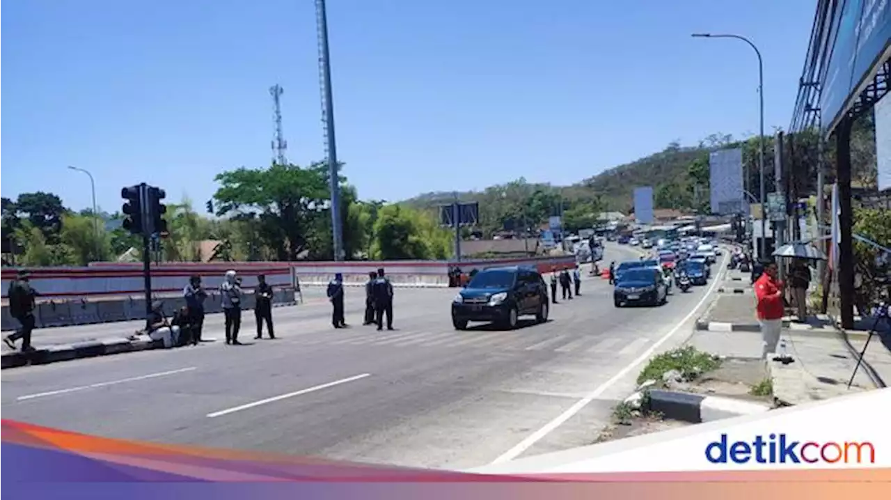 Parahnya Laka Exit Tol Bawen, Truk Nyalip Bus Sebelum Nabrak 15 Kendaraan!