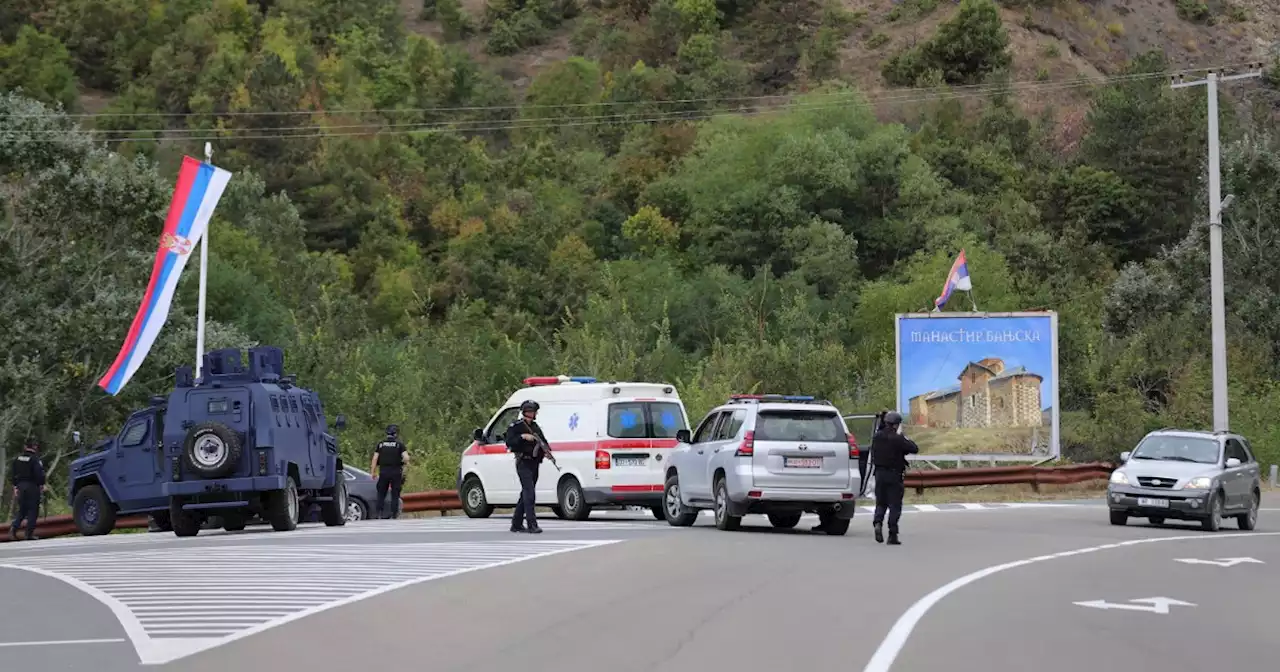 Commando armato spara contro la polizia in Kosovo: agente morto, uccisi sei aggressori. Premier Kurti: 'Sono milizie serbe'