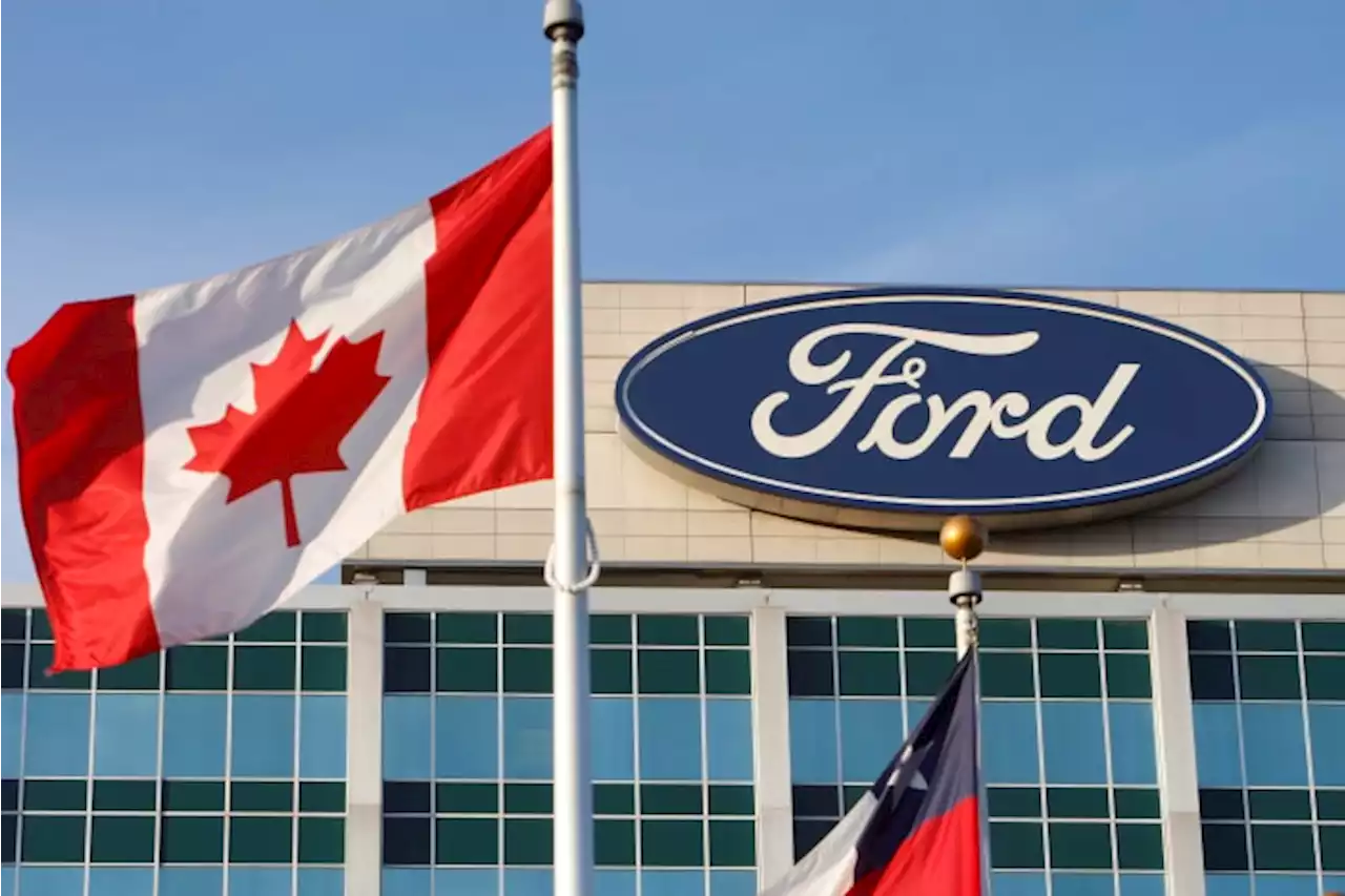 Canadian autoworkers ratify new labor agreement with Ford