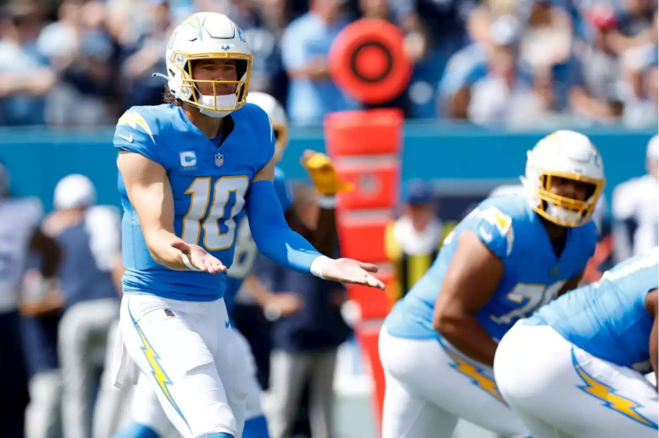 Chargers, looking to avoid 0-3 start, seek complete game against Vikings