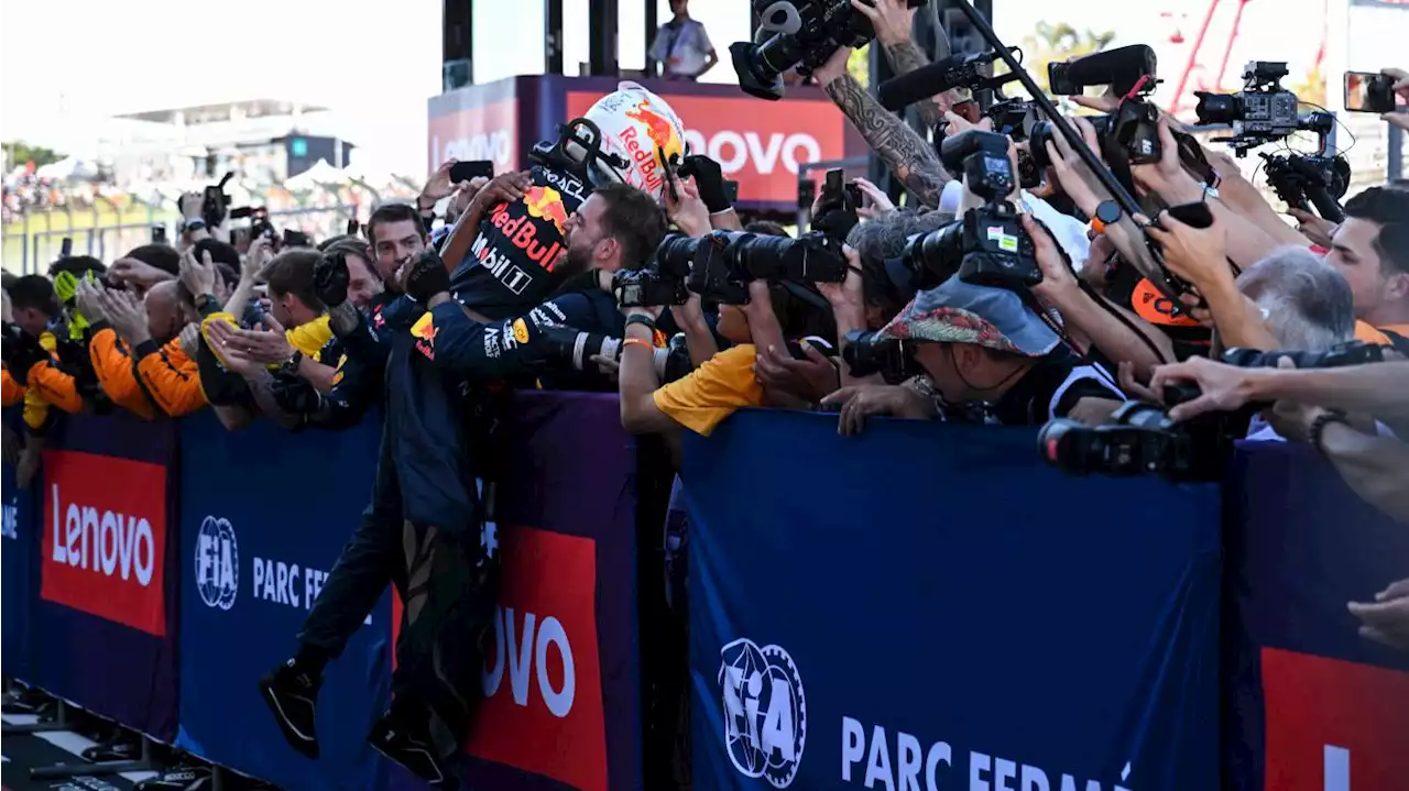 Formule 1 : Max Verstappen s’impose au Japon, Red Bull champion du monde