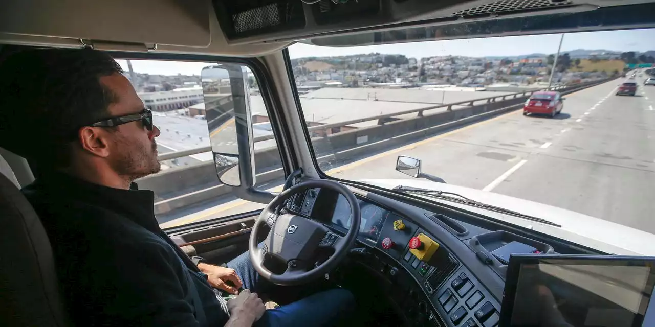 Newsom vetoes California bill to have human drivers ride in autonomous trucks