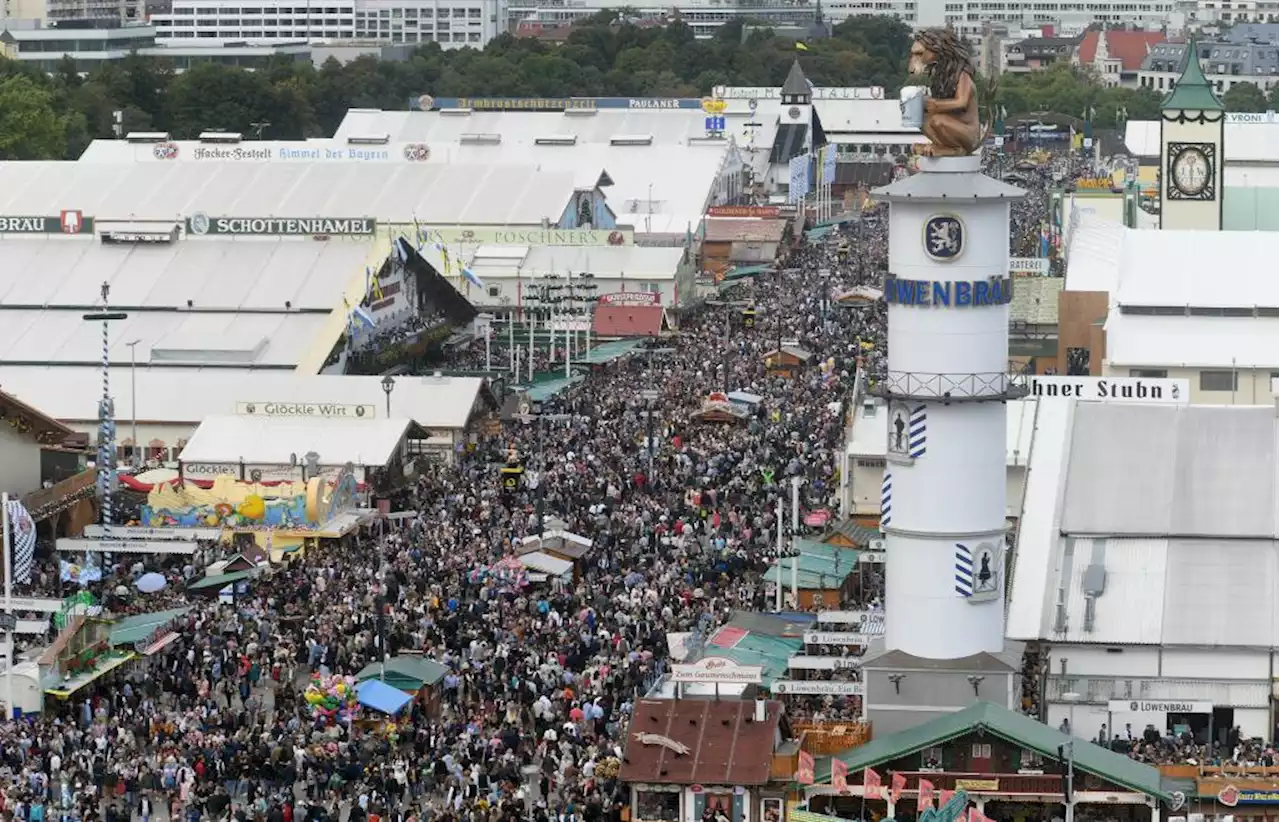 Mehr Besucher als vor der Pandemie: Positive Halbzeit-Bilanz zur Wiesn