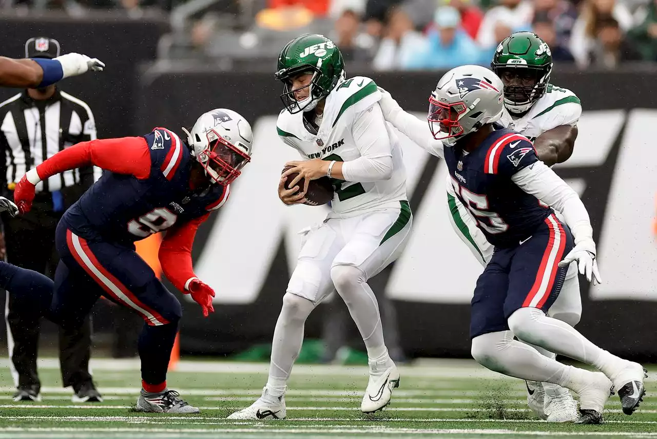 Jets’ Zach Wilson is not the answer, but Patriots loss proves O-line is fatally flawed