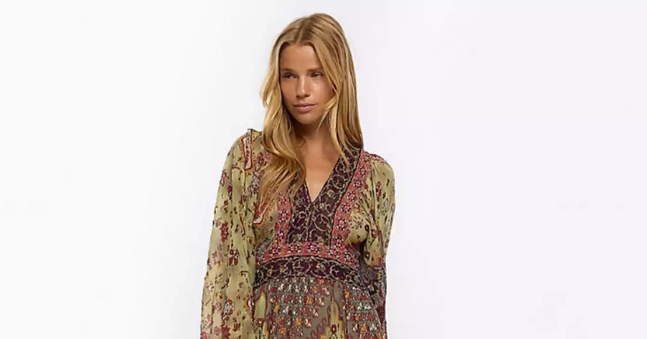 River Island nails autumn’s boho trend with ‘beautiful’ paisley print maxi dress