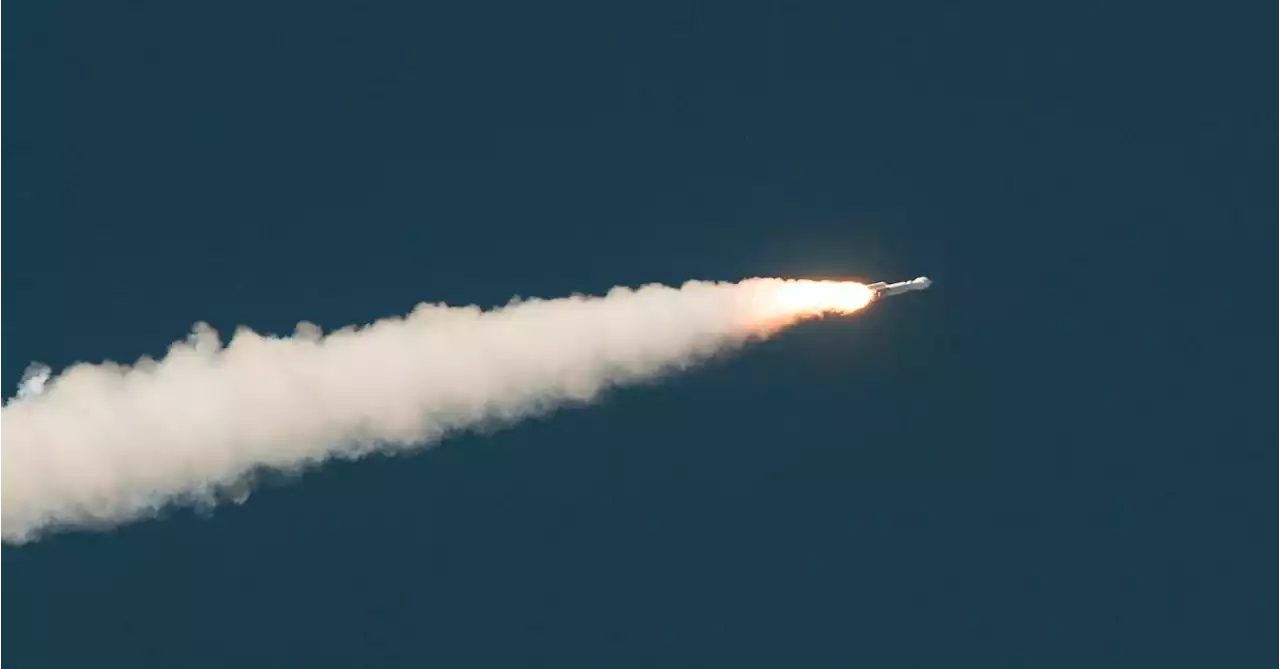 Capsule with NASA's first asteroid sample heads for Utah touchdown