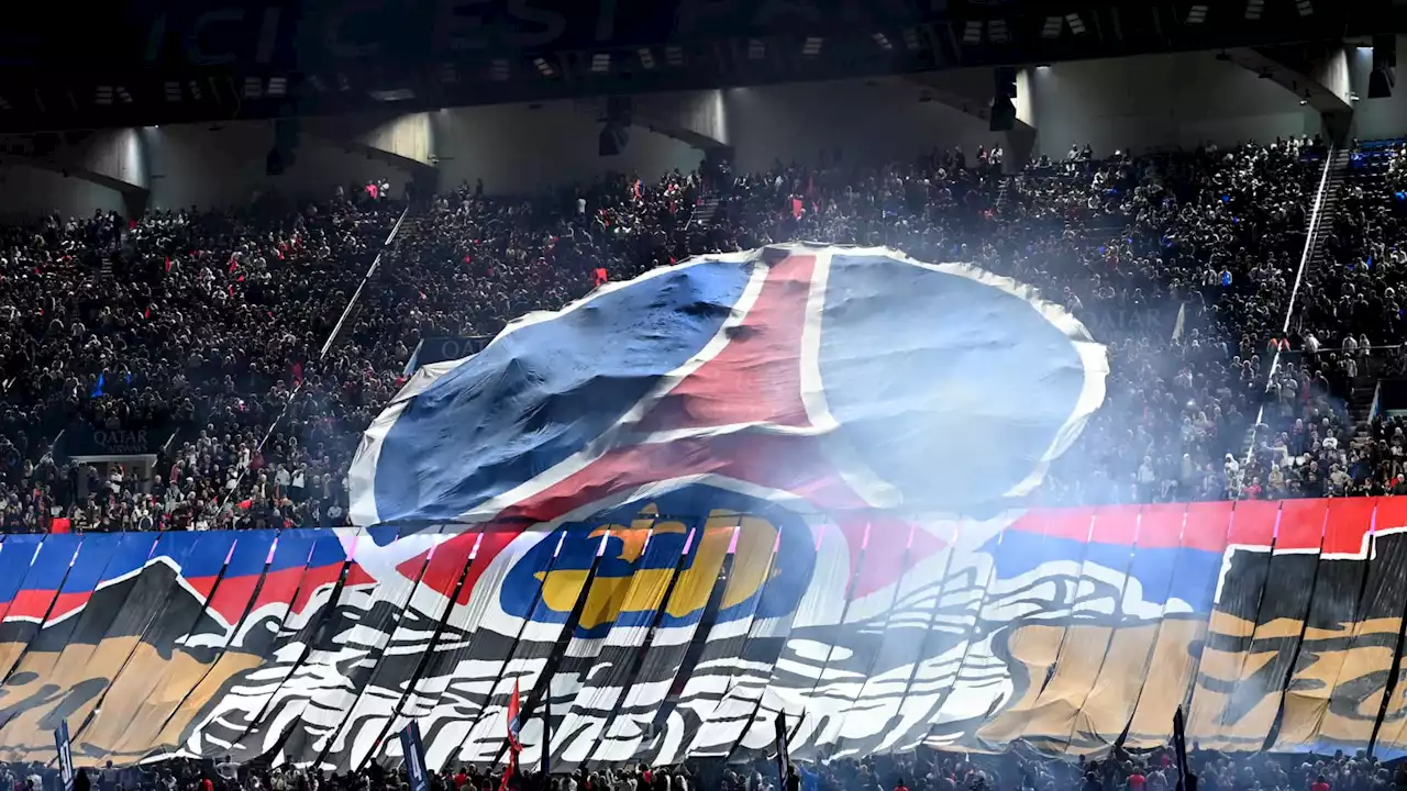 PSG-OM: l'immense tifo déployé par les supporters parisiens au Parc des Princes