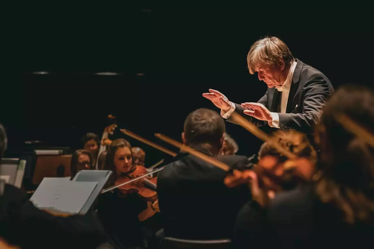 Saisonauftakt der Bremer Philharmoniker mit „Liebe“