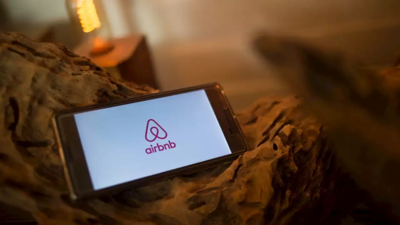 ‘Penalising people’: Concerns raised for Victoria’s Airbnb tax