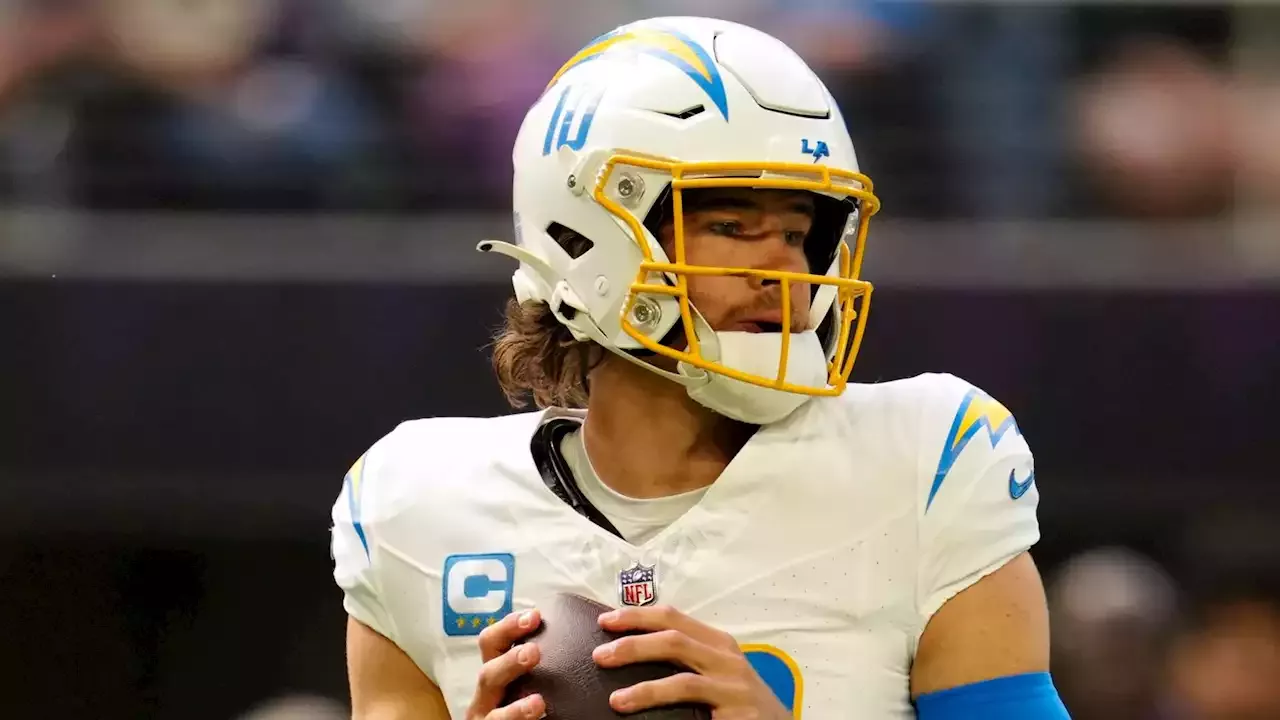 NFL Sunday Week Three LIVE! Los Angeles Chargers at Minnesota Vikings, with  Miami Dolphins and Green