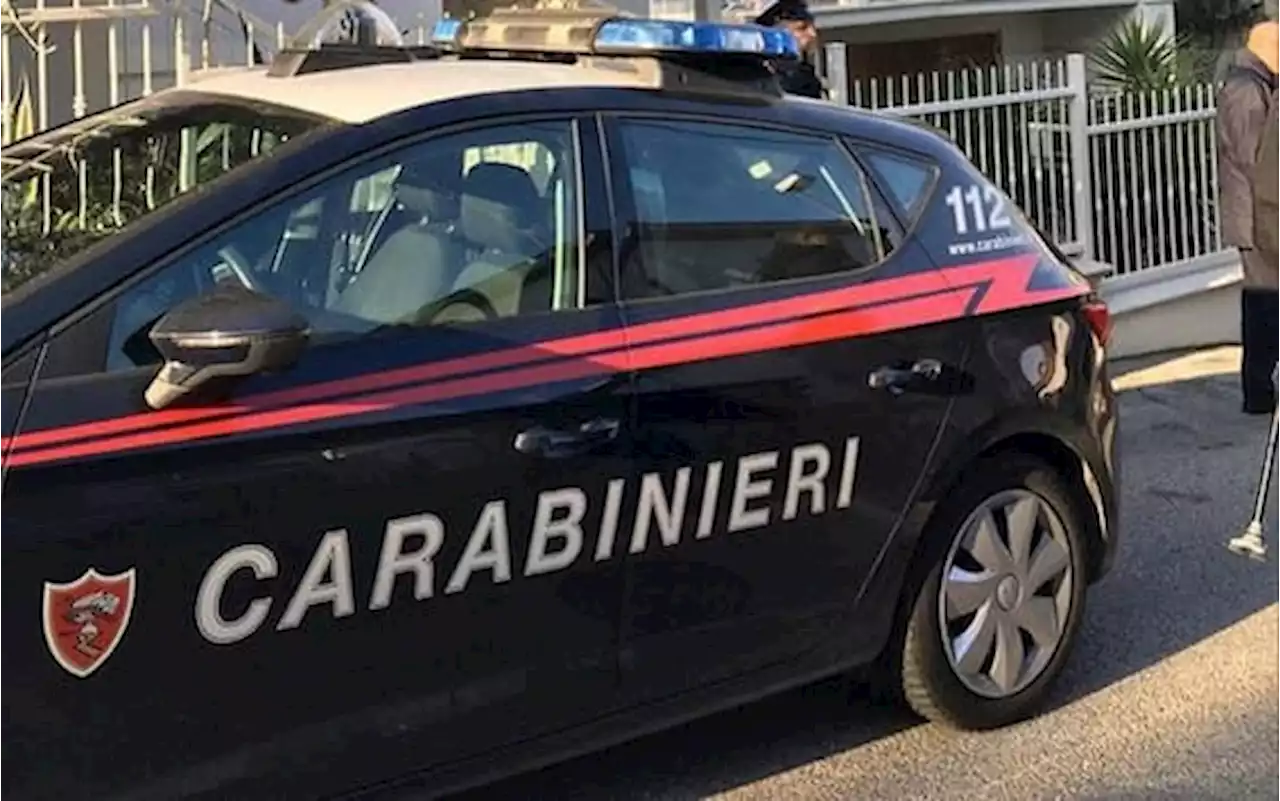 Accoltella moglie poi si costituisce: grave donna nel Trevigiano