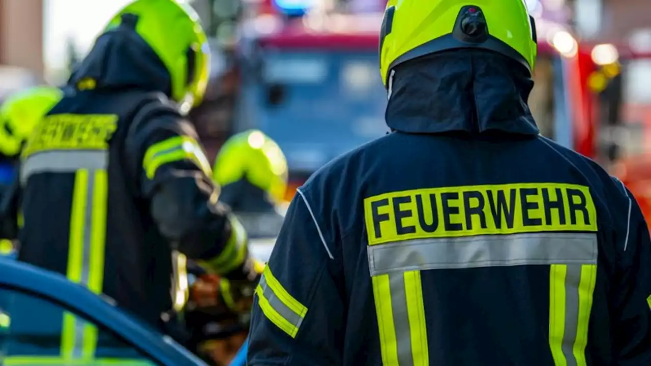 Feuerwehrmänner in Hannover mit Glas beworfen