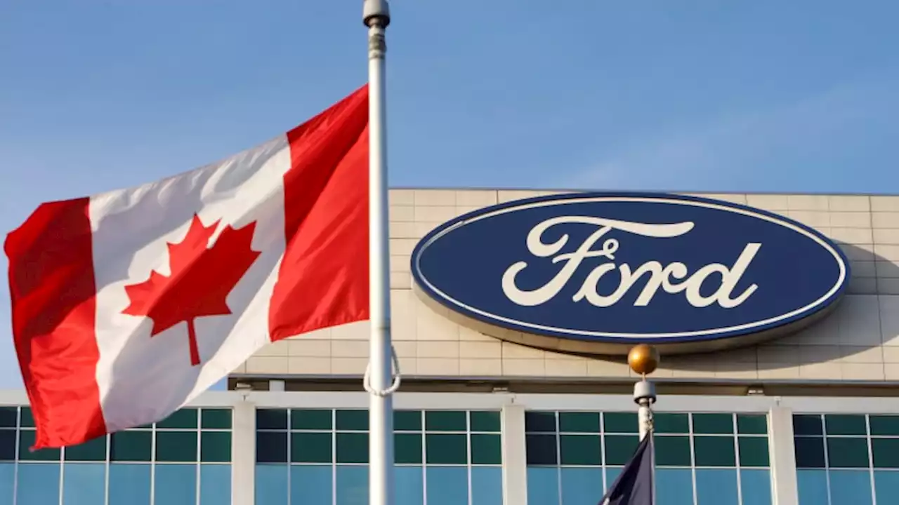 Canadian Unifor autoworkers ratify new labor agreement with Ford