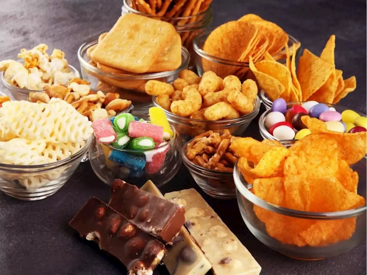 Frequent or low-quality snacking can cancel out a healthy diet: Study