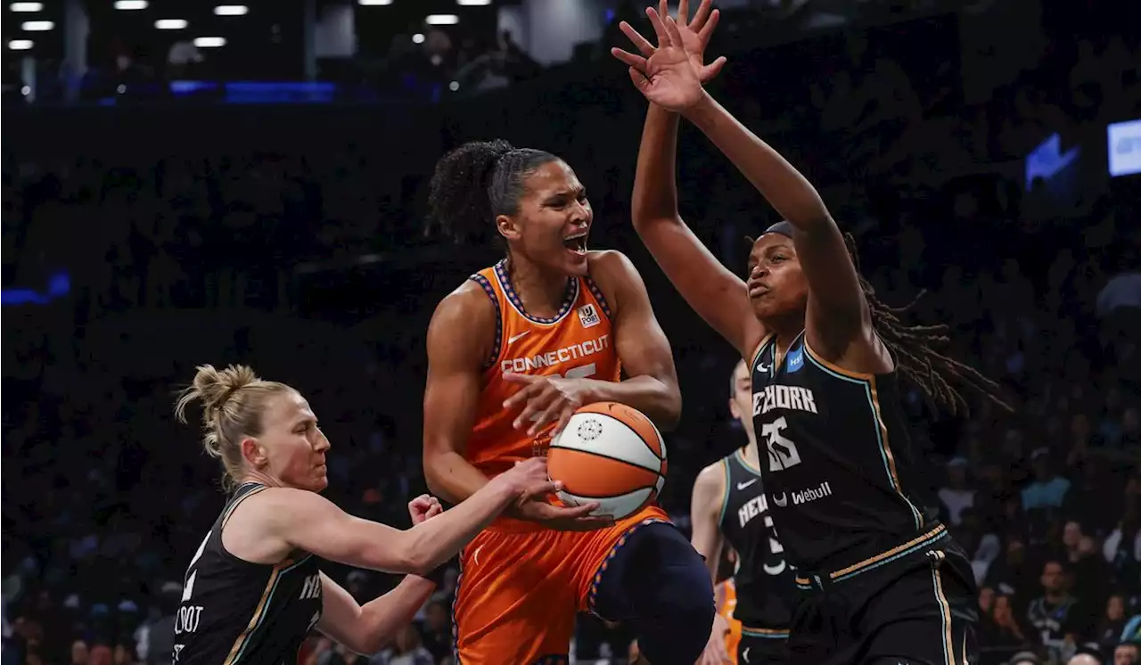 Bonner, Allen lead Connecticut to win over New York in Game 1 of WNBA semifinal series