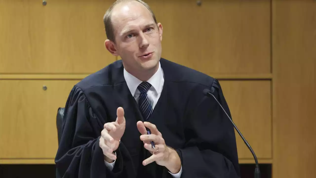 Past high-profile trials suggest stress and potential pitfalls for Georgia judge handling Trump case