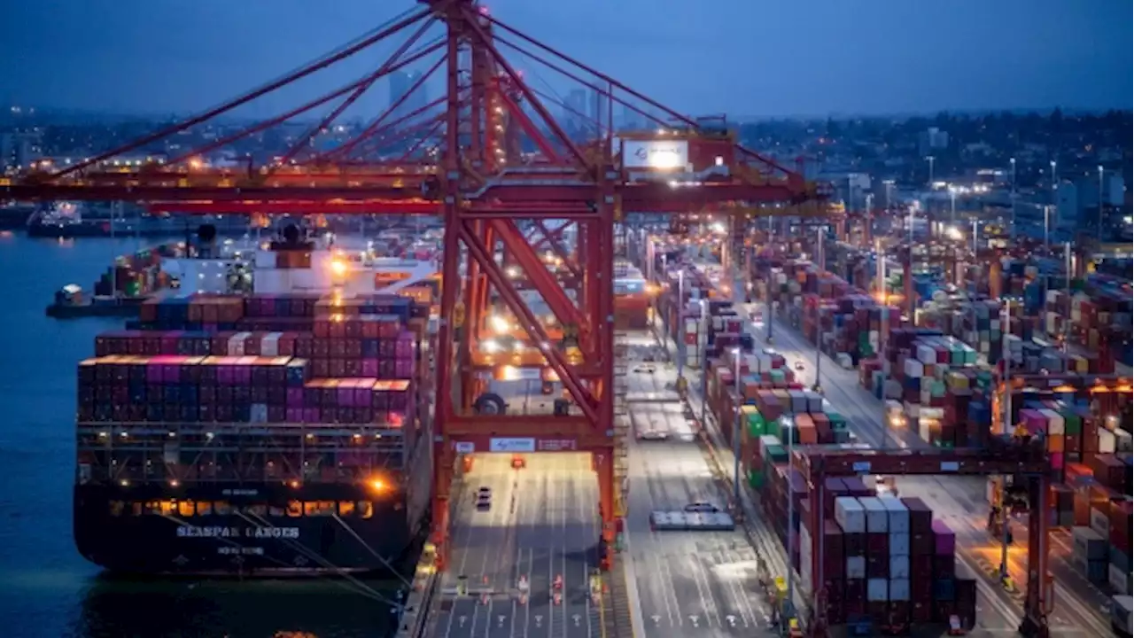 Container shipments drop 14% at Port of Vancouver as consumer demand falls