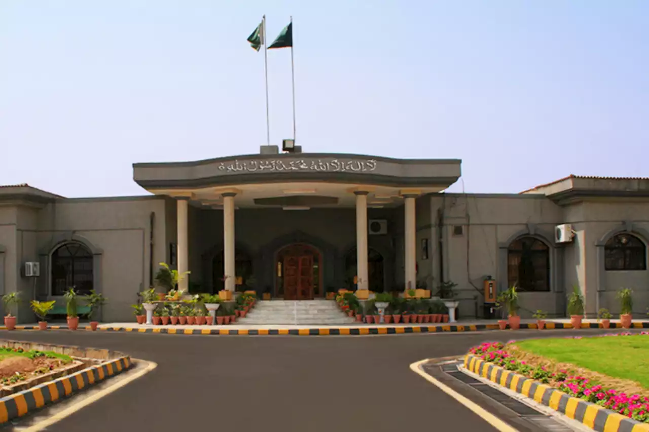 IHC directs to transfer PTI chief to Adiala from Attock Jail