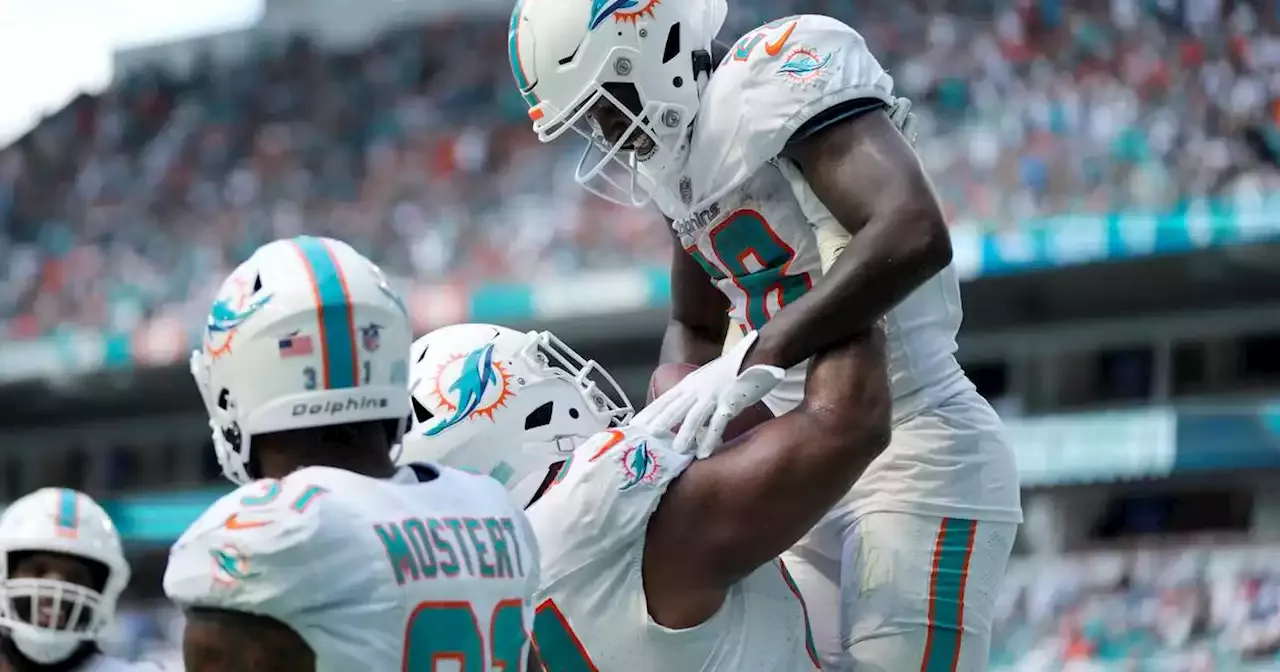 NFL roundup: Dolphins score most points since 1966; Cardinals shock Cowboys, NFL