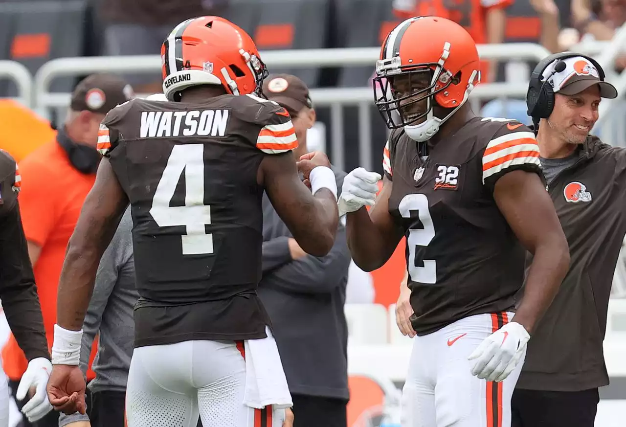 How Deshaun Watson, Kareem Hunt and the rest of the Browns offense graded vs. the Titans