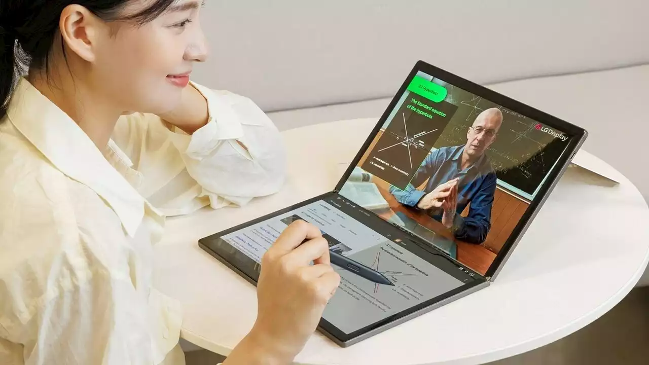 Jetzt in Serie: LG fertigt faltbares 17'-OLED-Panel für Notebooks