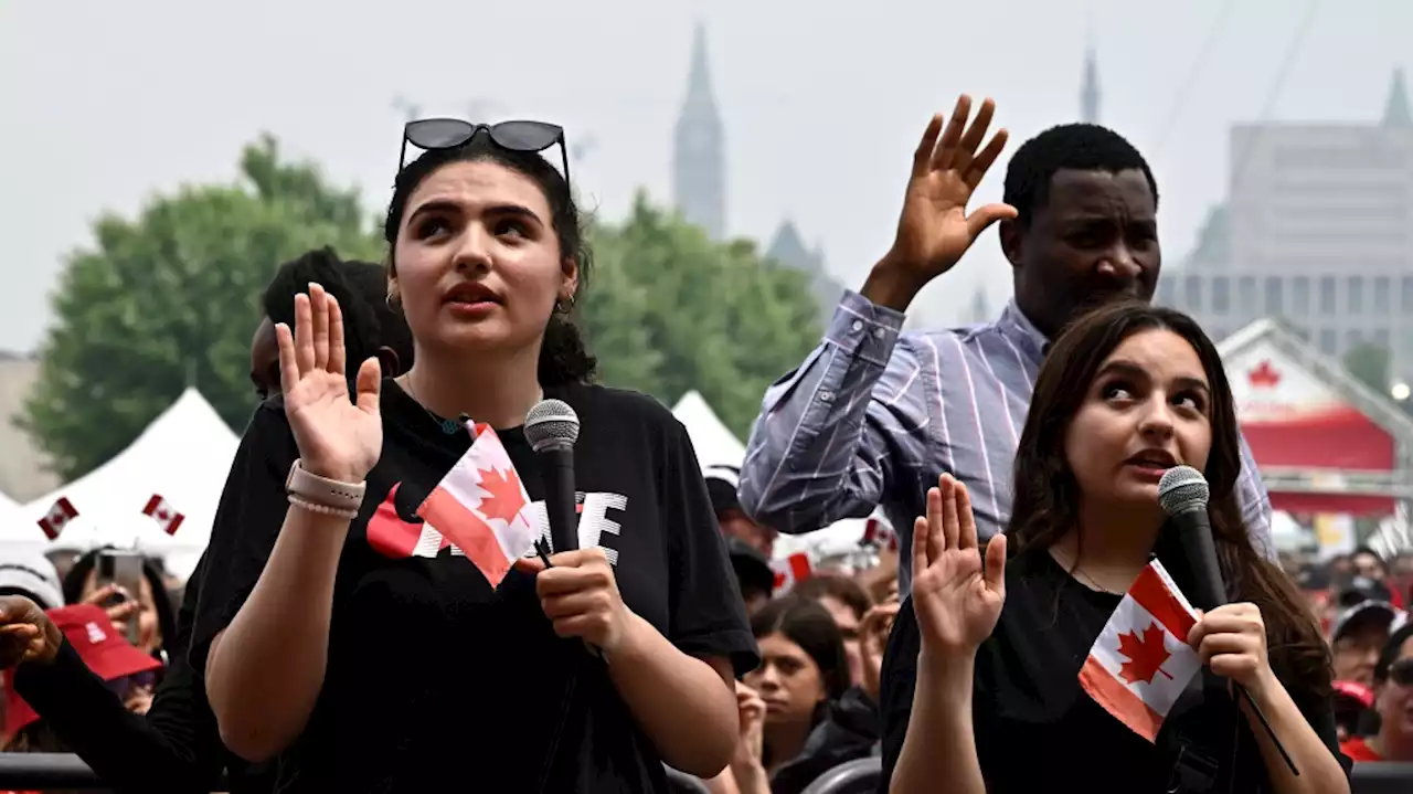 New immigration minister says one-click citizenship oath still worth considering