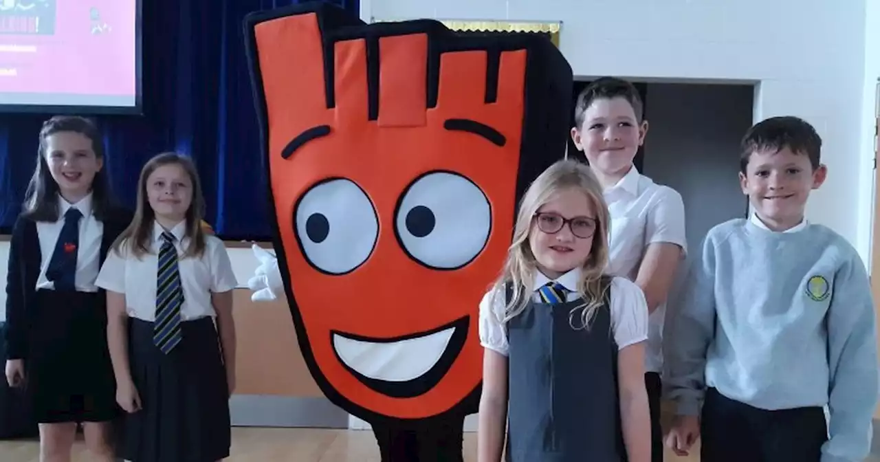 Clydesdale primary school kids take part in active travel