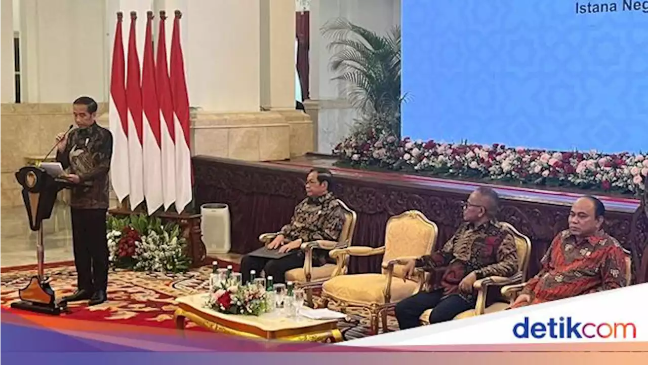 Media Sosial Bakal Dilarang buat Jualan, Jokowi: Kita Terlambat Beberapa Bulan