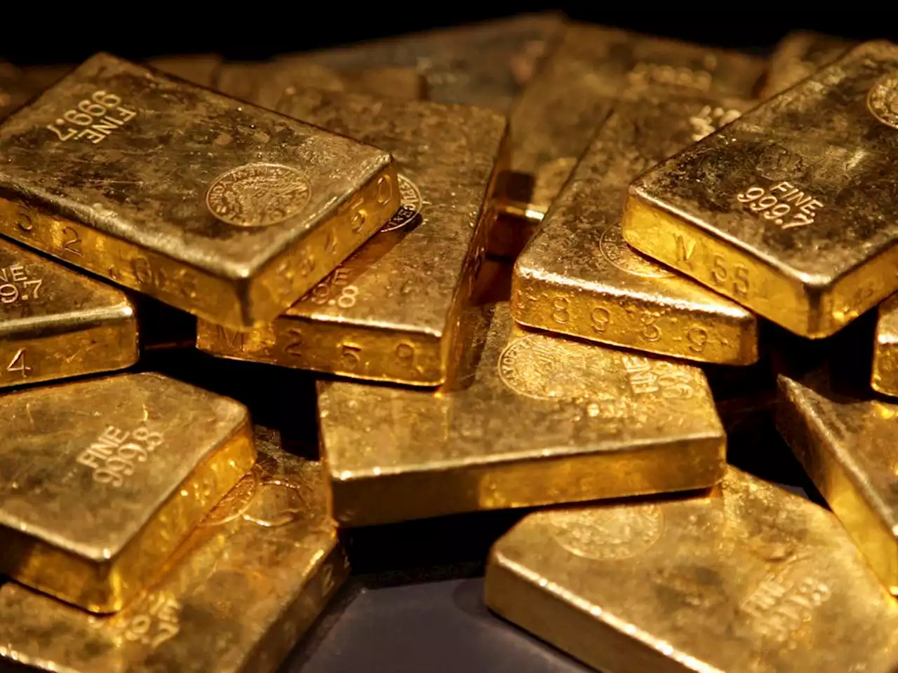 Yields spike and gold shrugs: What’s driving bullion now?