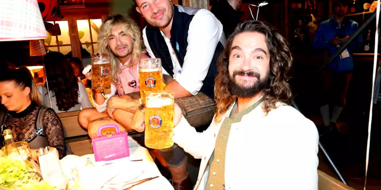 Bill Kaulitz knutscht mit Männermodel Marc Egger auf dem Oktoberfest