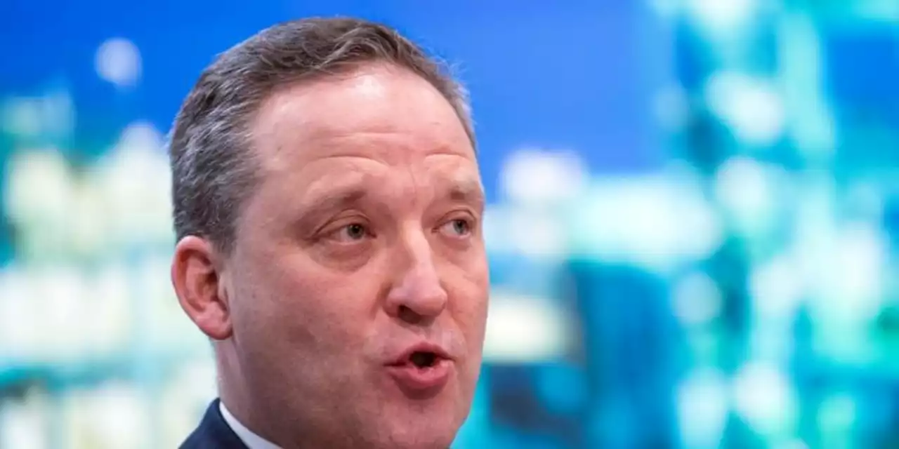 Lanxess-Chef sieht Wohlstand in Deutschland in Gefahr und droht mit Abwanderung