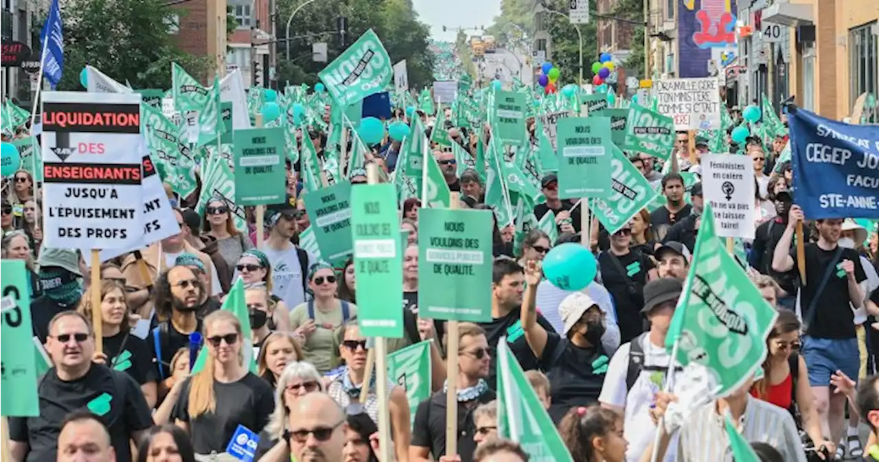 Quebec public sector workers march in Montreal amid stalled contract talks