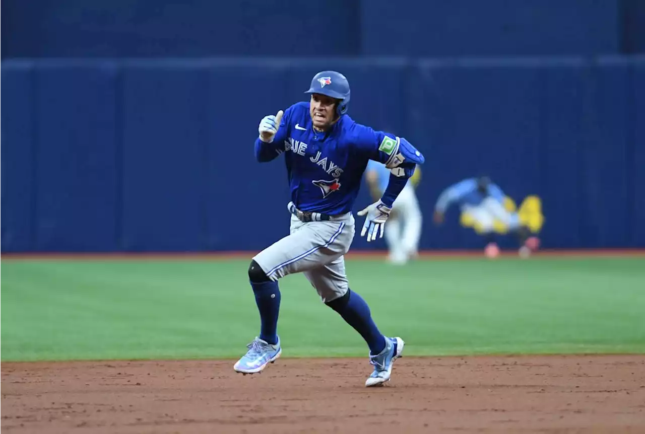 George Springer’s inside-the-park homer, diving catch and throw lead Blue Jays over Rays