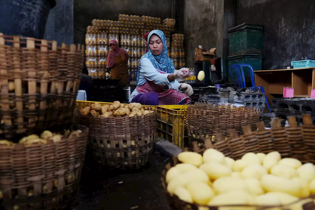 APBN Tumbuh Positif Hingga Agustus, Penerimaan Kepabeanan dan Cukai Rp 171,57 Triliun